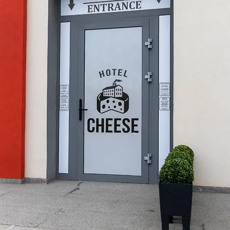Cheese Hotel de apartamente