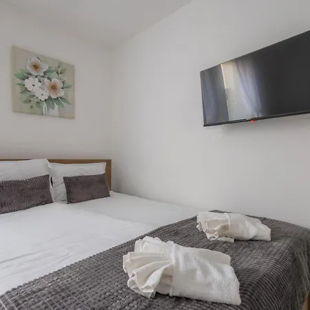 Cheese Hotel de apartamente Șumen