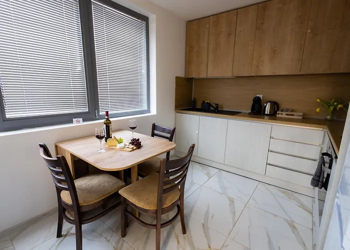 Cheese Lejlighedshotel Sjumen